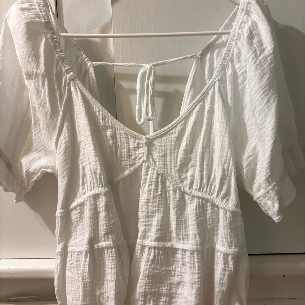 Chic White Blouse with Tie-Back Detail